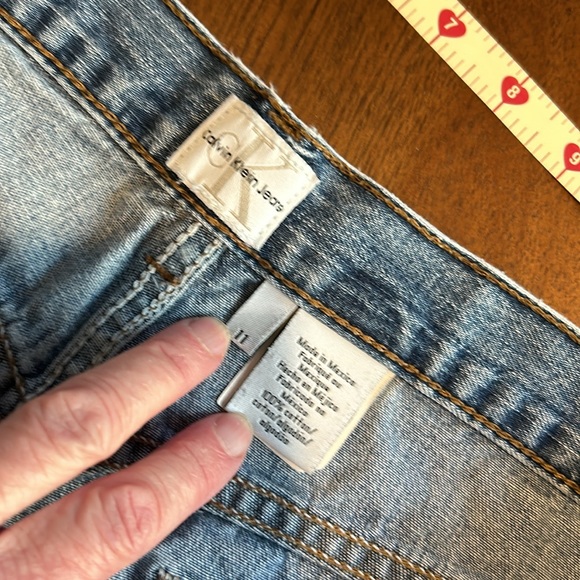 Calvin Klein jeans. Size 11. Inseam 32.  Boot cut double stone. - Picture 4 of 10